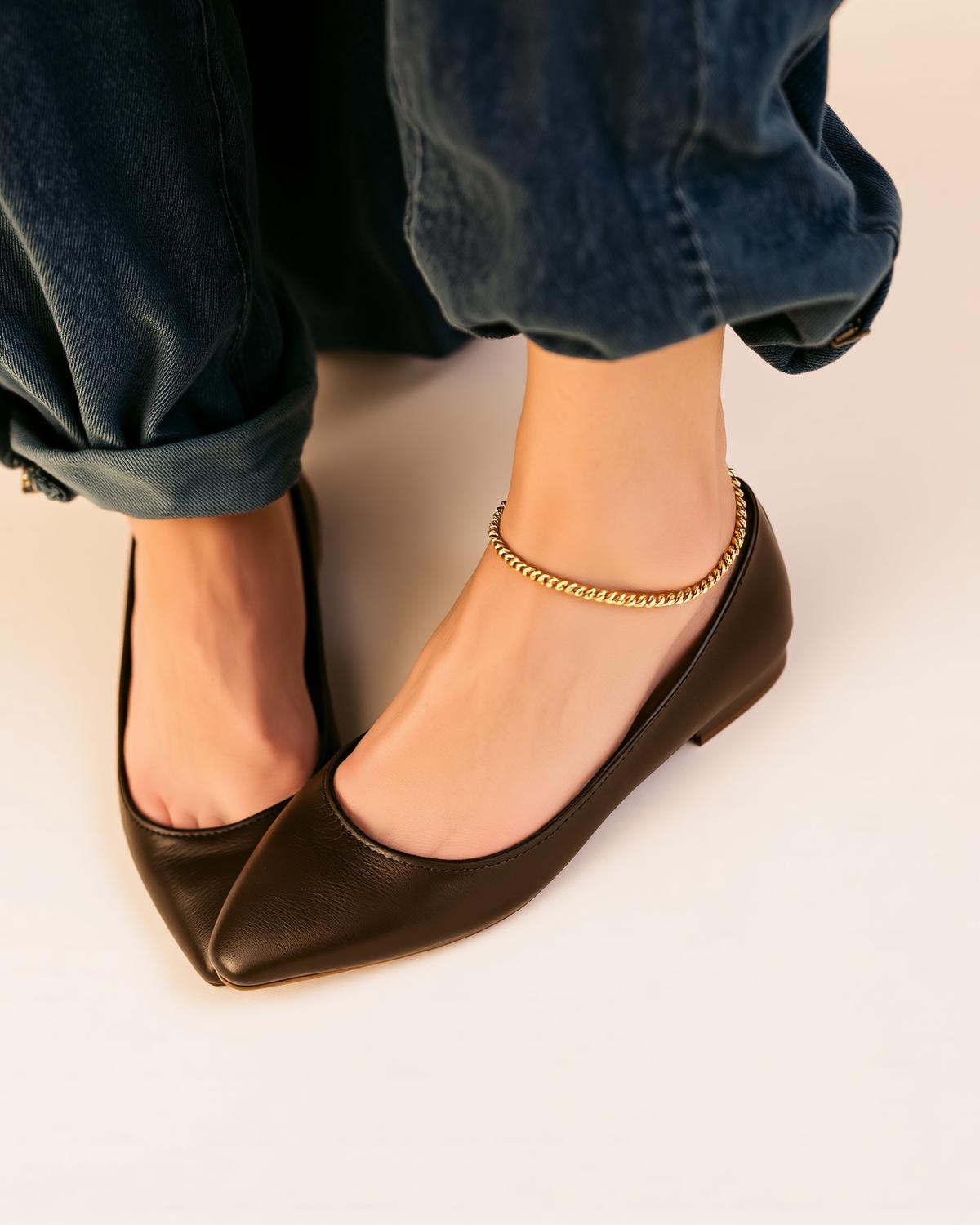 Shoes Change the Sentence